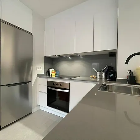 Ybh Colmeiro Laforet 18 公寓